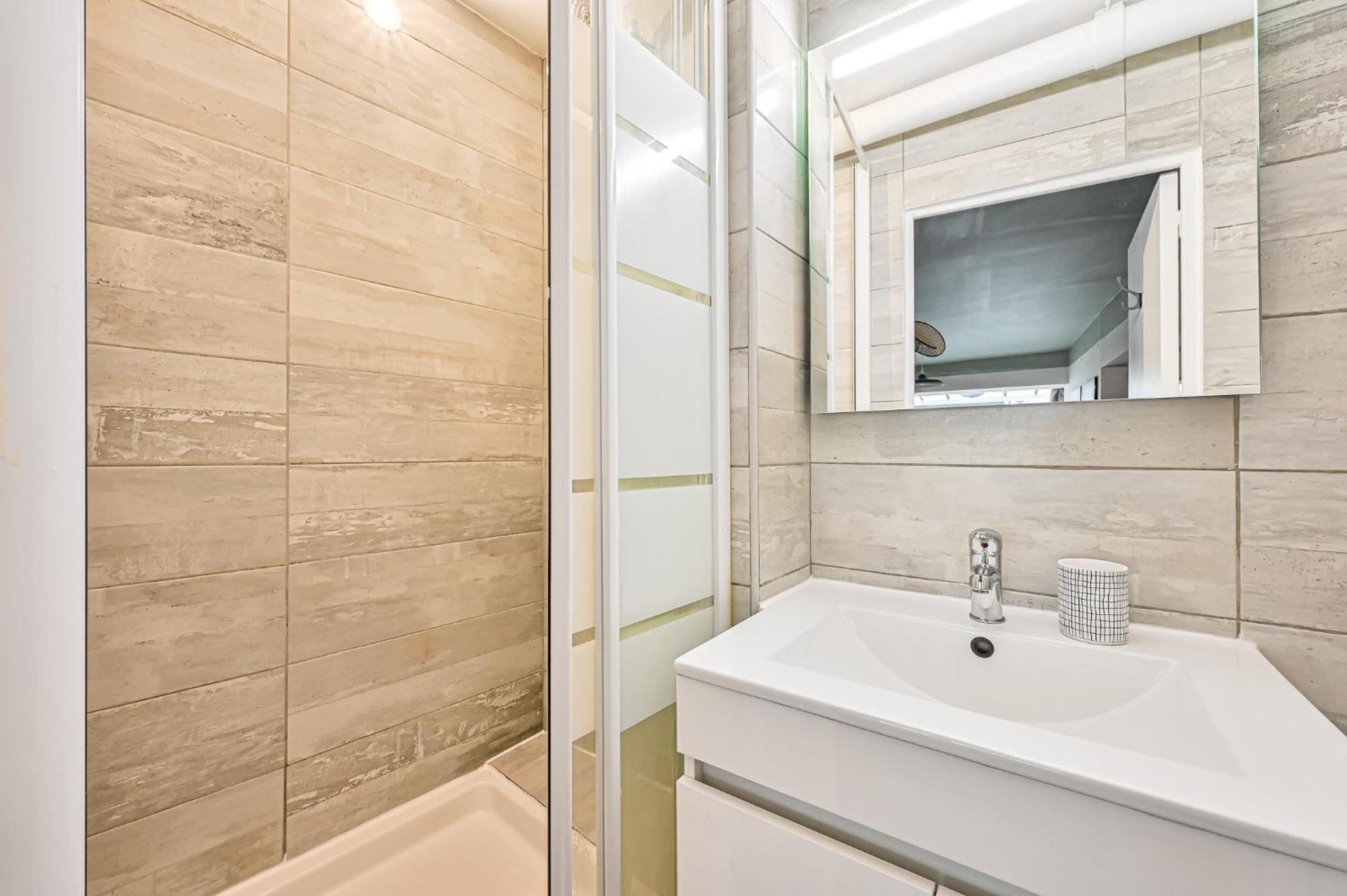 Apartament L'Oasis Parisien - 2 Pers - Metro Oberkampf Zewnętrze zdjęcie